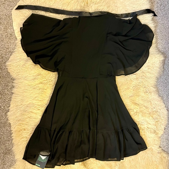 Blackmilk Bram Stoker dress - Australian size 10 - NWT and sold out! - Picture 3 of 4